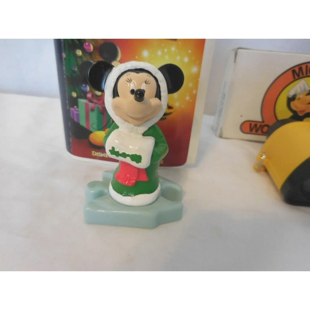 Disney Video Showcase  Mickey Once Upon A‎ + Binoculars Mickey Wonders Why